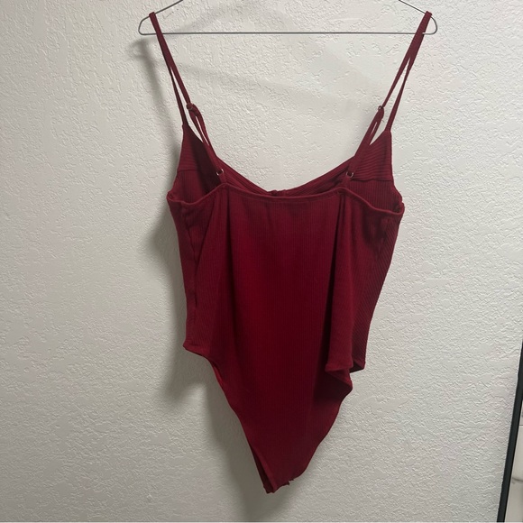 Amazon Red Ribbed Bodysuit - Picture 3 of 4